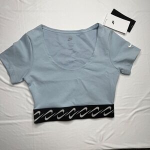 Nike Womens Crop‎ Top Shirt XS Light Blue Short Sleeve Activewear